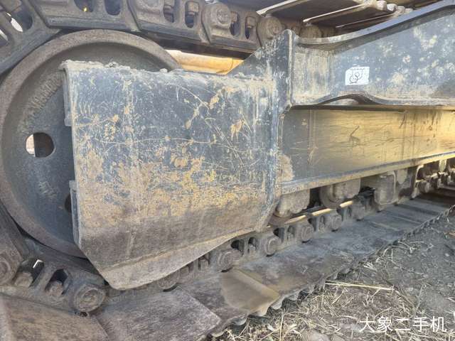 山东临工 E6135F 挖掘机