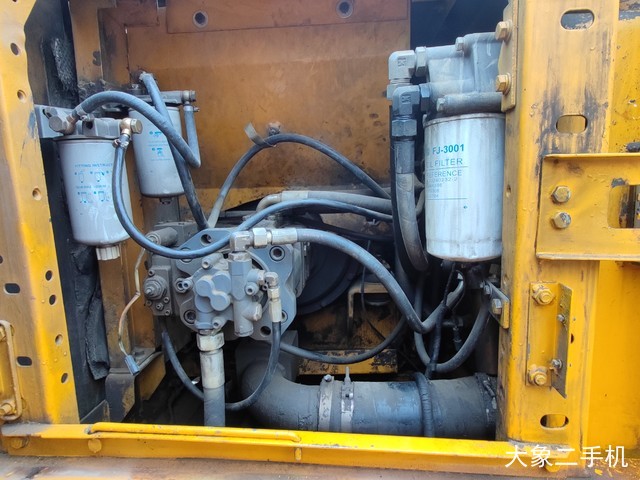 雷沃重工 FR150D 挖掘机