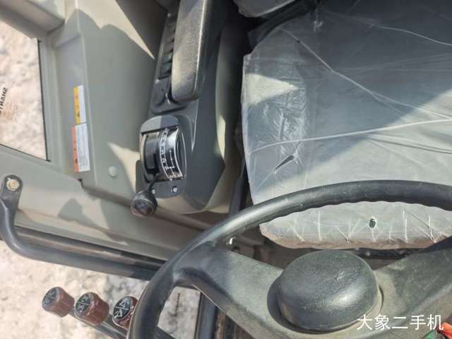 山推 SG18D-3 平地机