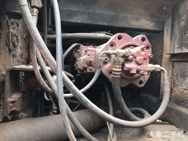 加藤 HD820LC-II 挖掘机