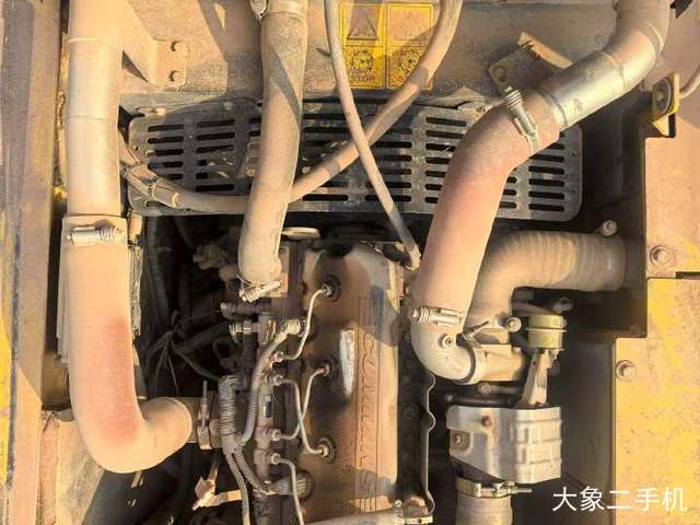 徐工 XE150D 挖掘机