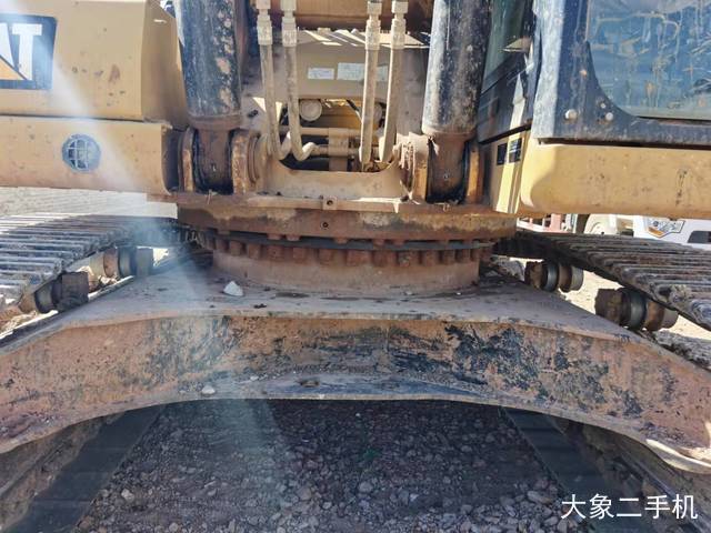 卡特彼勒 新一代Cat®330GC液压 挖掘机