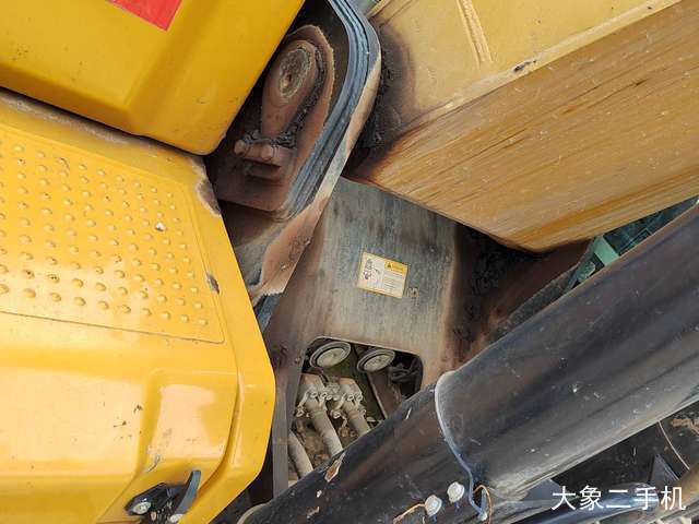 三一重工 SY375H 挖掘机