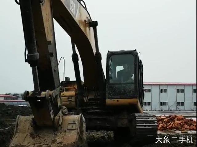 卡特彼勒 329D 挖掘机