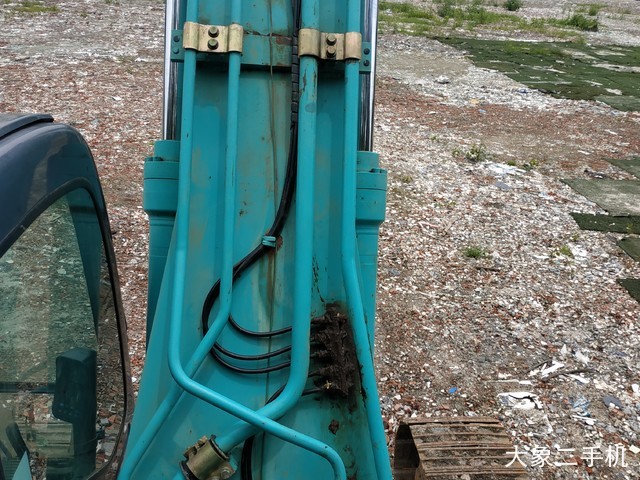 神钢 SK260LC-8 挖掘机