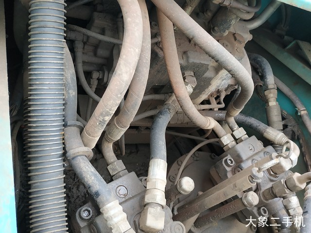 神钢 SK460-8 挖掘机