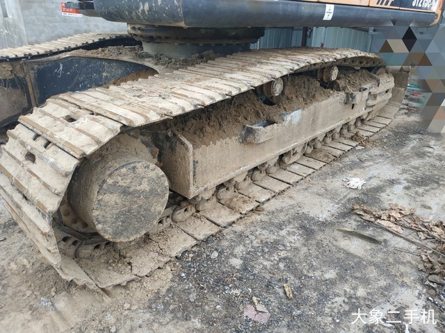 三一重工 SY215C-9 挖掘机