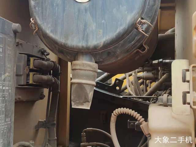 山东临工 E6300F 挖掘机