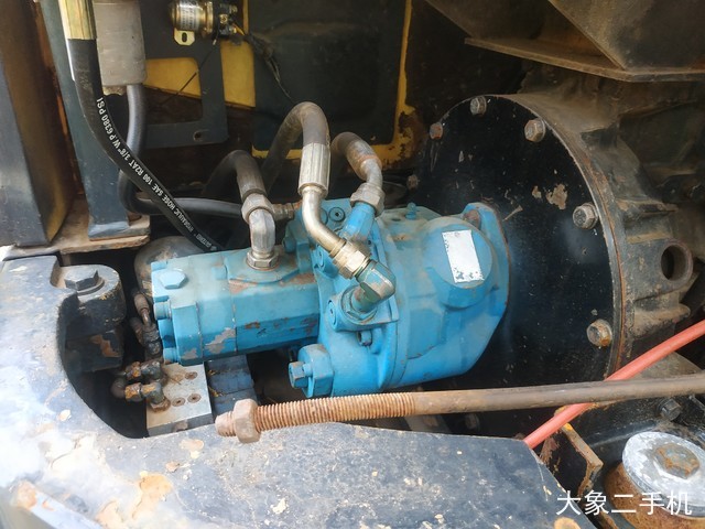 现代 R60-9 挖掘机