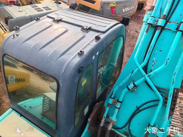 神钢 SK350LC-8 挖掘机