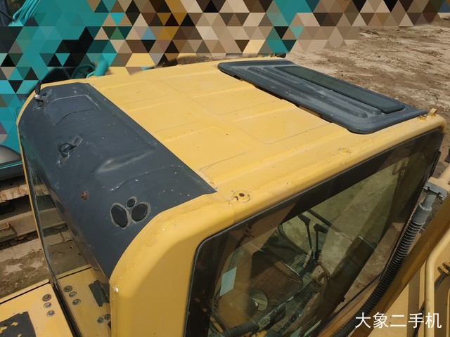 小松 PC200-8N1 挖掘机