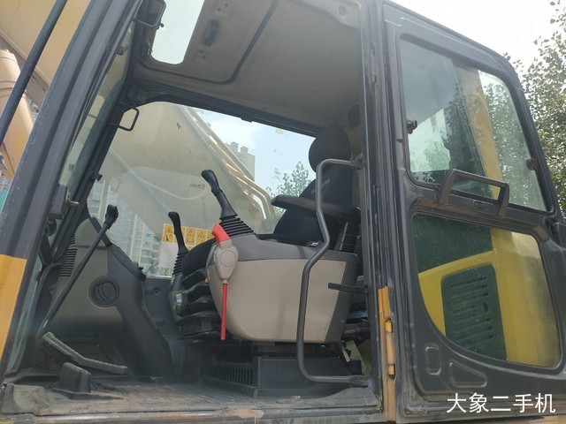 小松 PC360-8M0 挖掘机