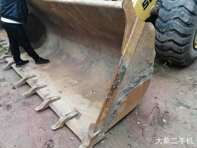 山东临工 LG953 装载机