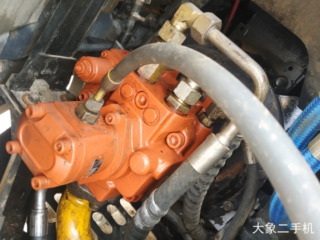 柳工 CLG908D 挖掘机