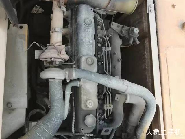 三一重工 SY215C-8 挖掘机