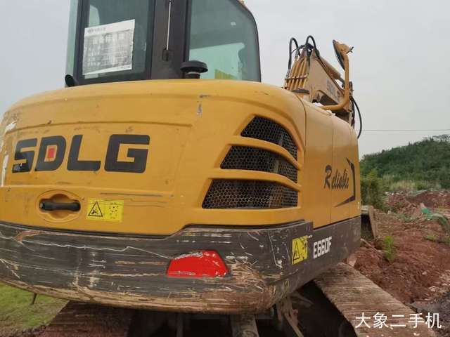 山东临工 60 挖掘机