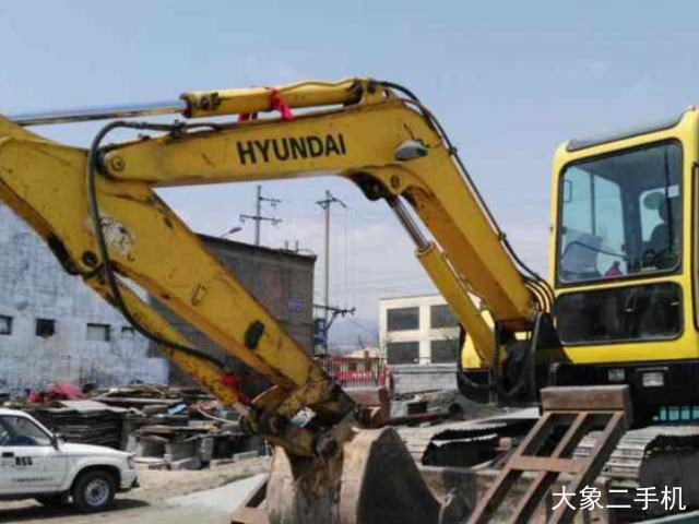 现代 R55-7 挖掘机