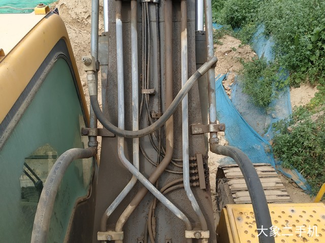 沃尔沃 EC210BLC 挖掘机