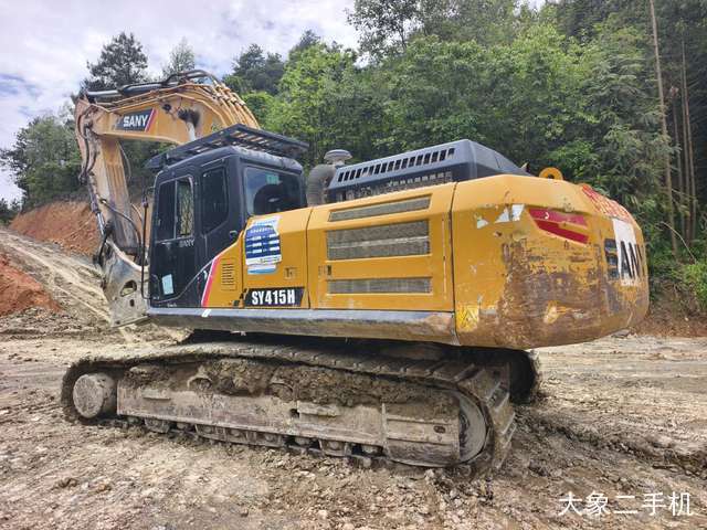 三一重工 SY375H 挖掘机