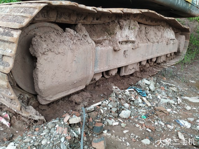 沃尔沃 EC210BLC 挖掘机