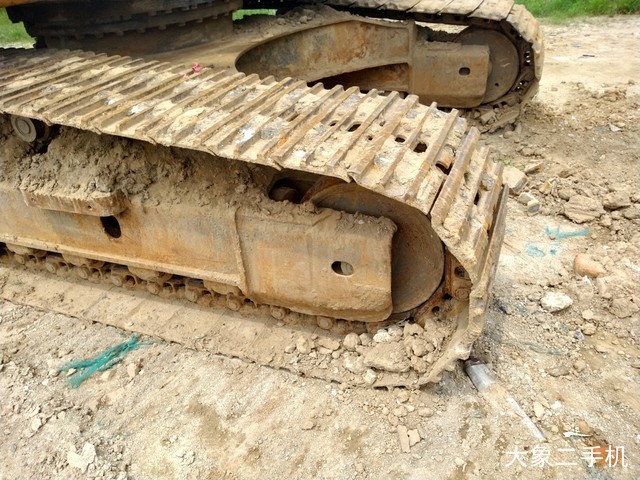 小松 PC220-8M0 挖掘机