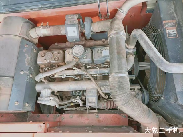 斗山 DX260LC 挖掘机