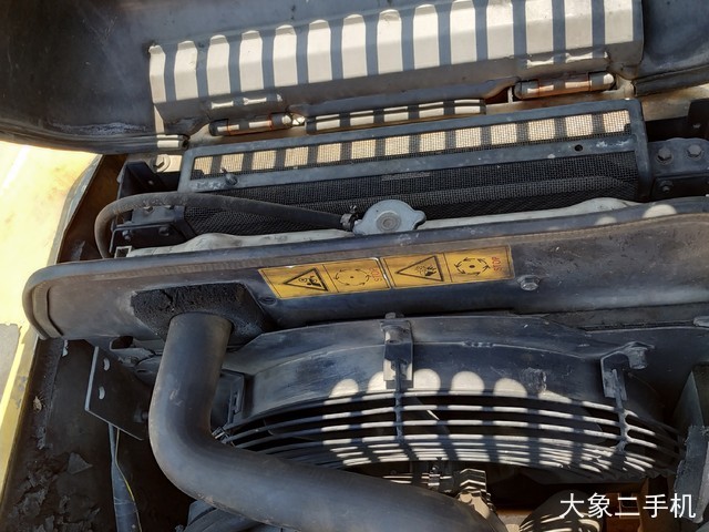 徐工 XE135B 挖掘机