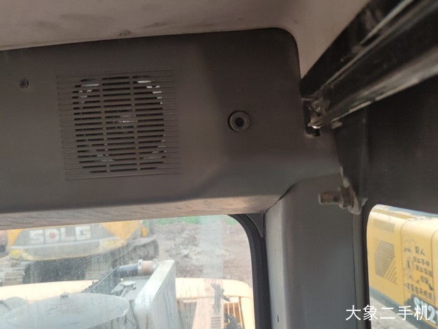 三一重工 SY235C-9 挖掘机