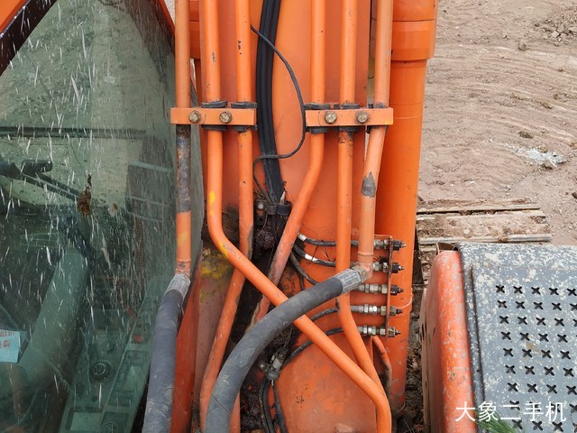 斗山 DX150LC 挖掘机