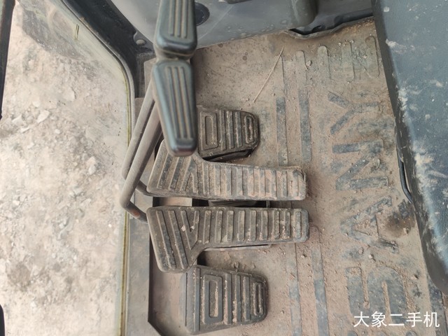 三一重工 SY235C-9 挖掘机