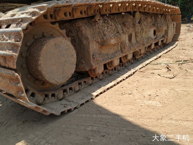 徐工 XE135B 挖掘机