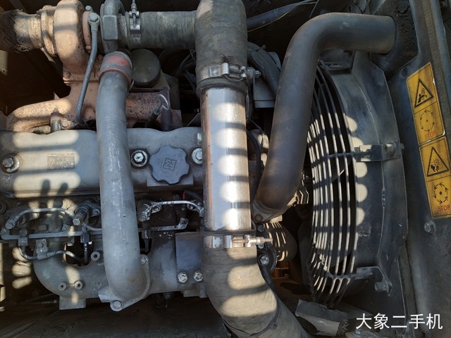 徐工 XE135B 挖掘机