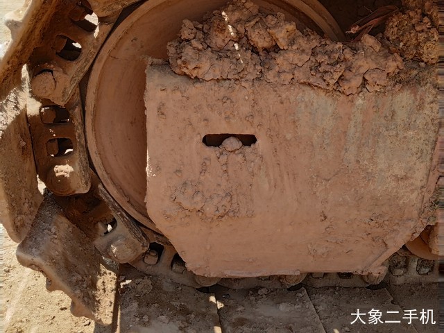 徐工 XE135B 挖掘机