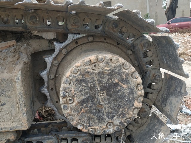 小松 PC200-8 挖掘机