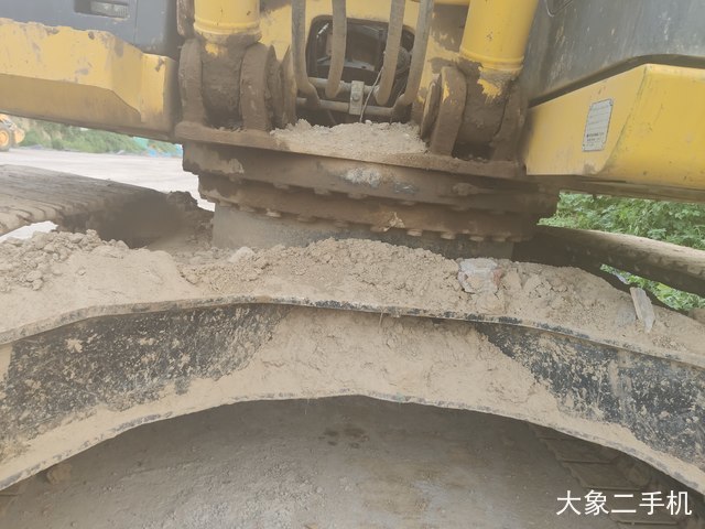 住友 SH240-5 挖掘机