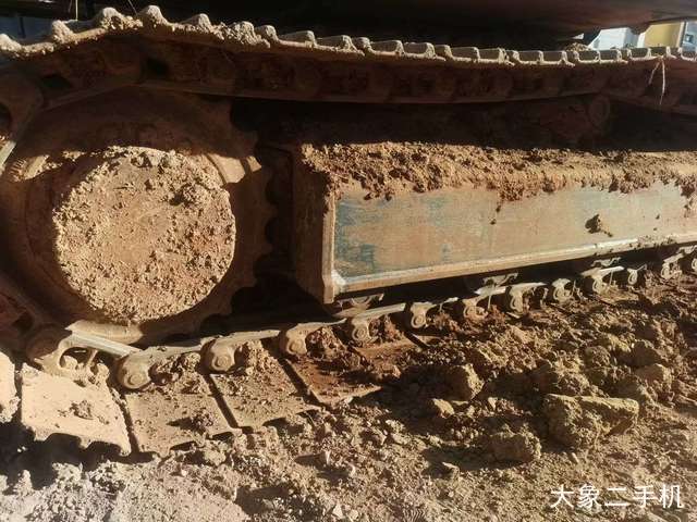 神钢 SK75-8 挖掘机