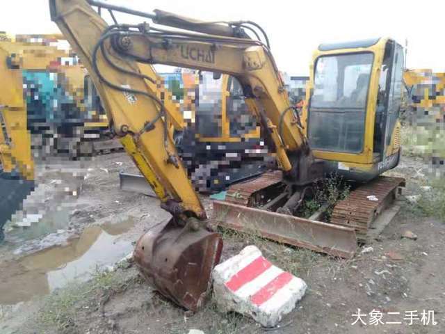 玉柴 YC4FA（55KW） 挖掘机