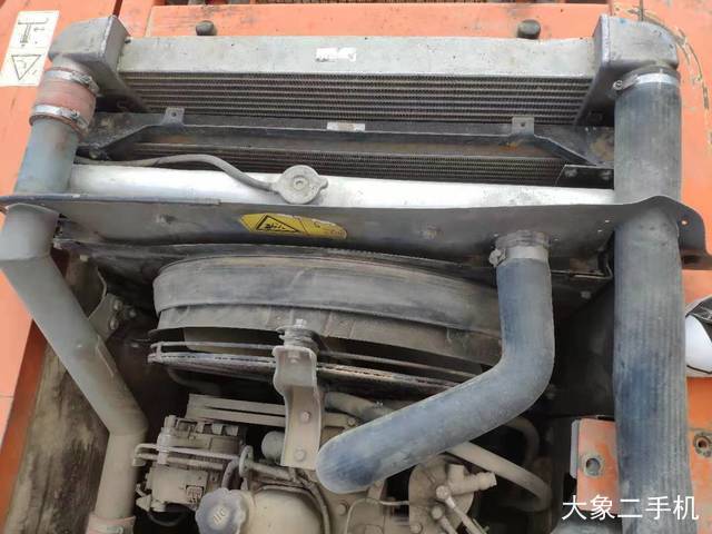 日立 ZX210LC-3G 挖掘机