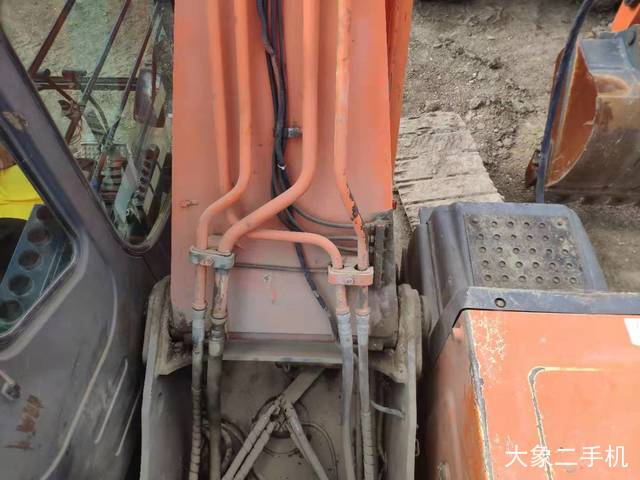 日立 ZX210LC-3G 挖掘机