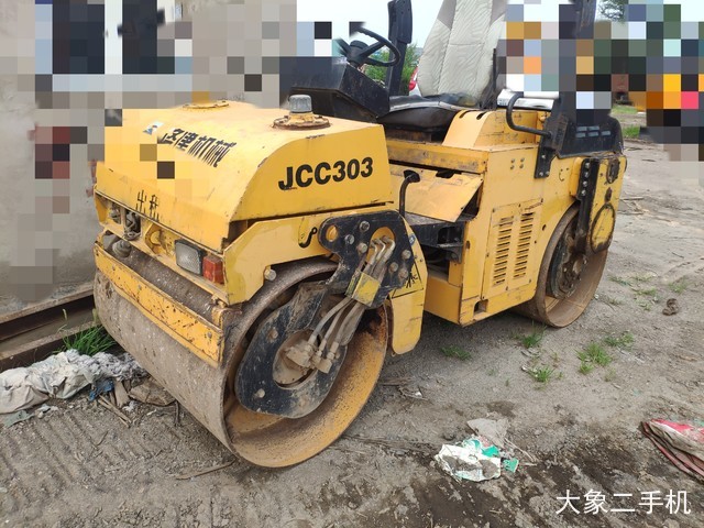 洛建 JCC303 压路机