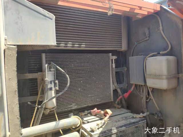 日立 ZX210LC-3G 挖掘机