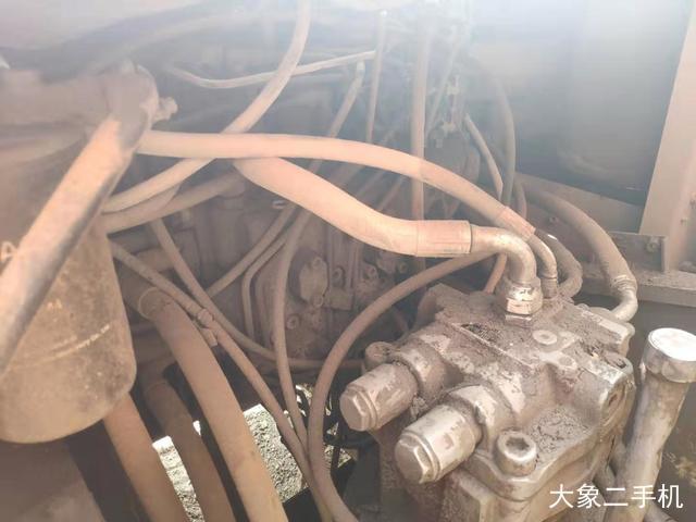 日立 ZX210LC-3G 挖掘机