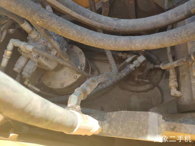 沃尔沃 EW140B 挖掘机