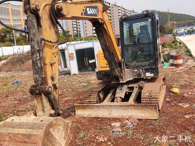三一重工 SY55C 挖掘机