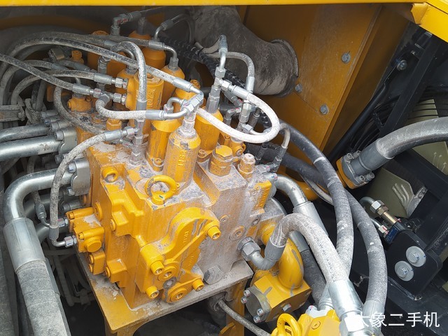 三一重工 SY485H 挖掘机