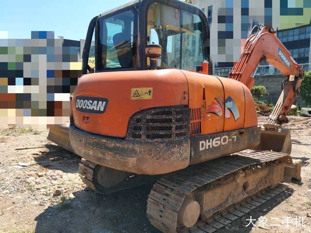 斗山 DH60-7 挖掘机