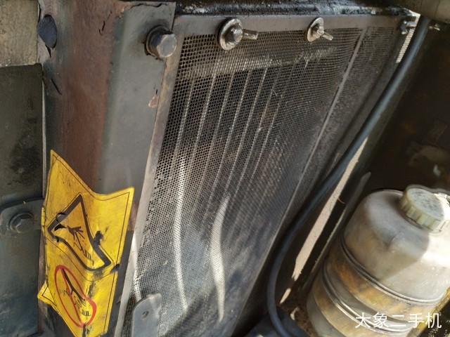 山重建机 JCM906D 挖掘机