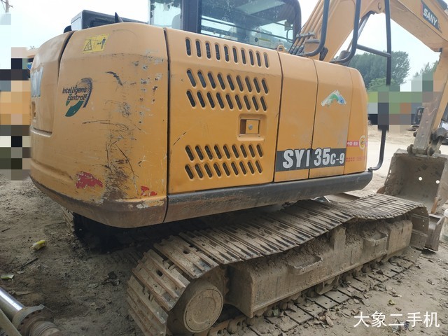 三一重工 SY75C 挖掘机