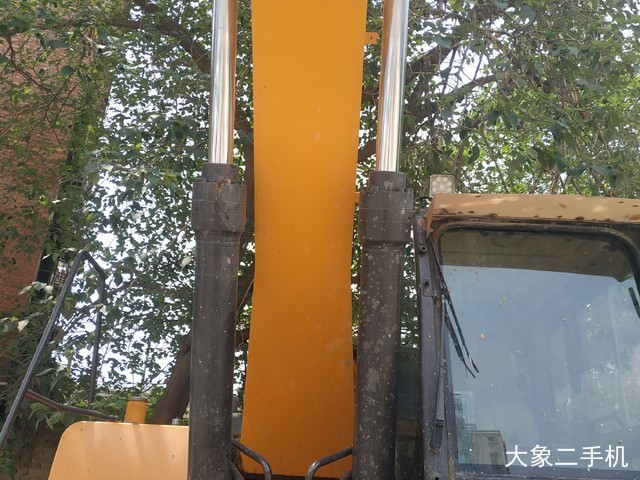 三一重工 SY235C-9 挖掘机