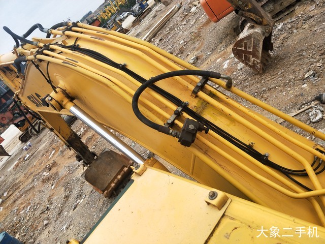 山东临工 E6210F 挖掘机